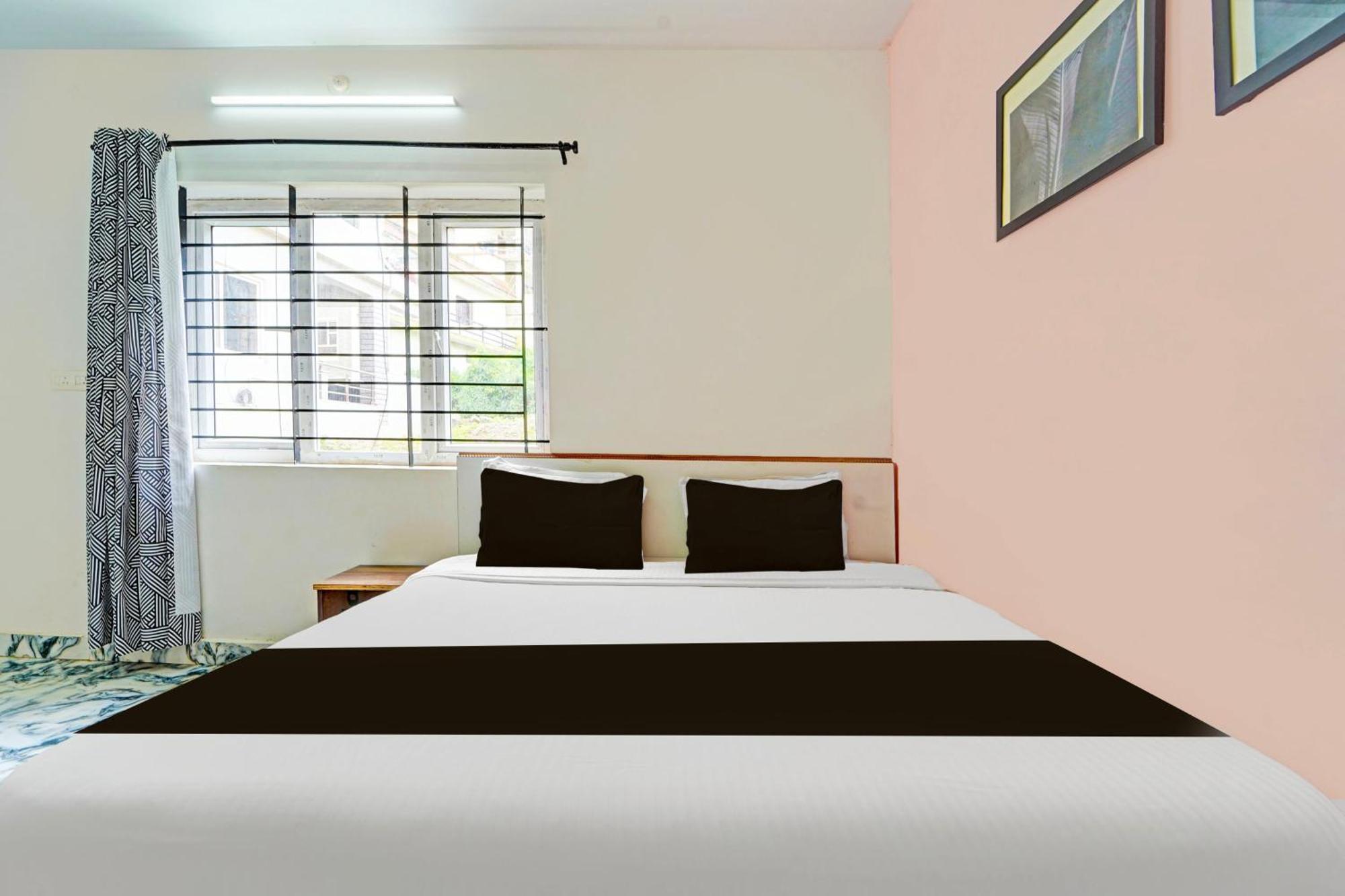 Hotel O Vijaynagar Road Formerly Anmol Peace Stay Ooty Exterior foto